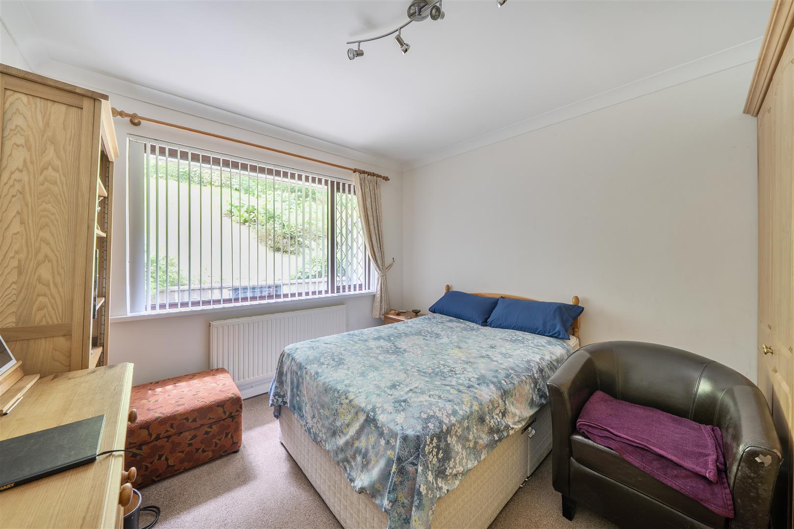 Penclawdd, Swansea, SA4 3LE